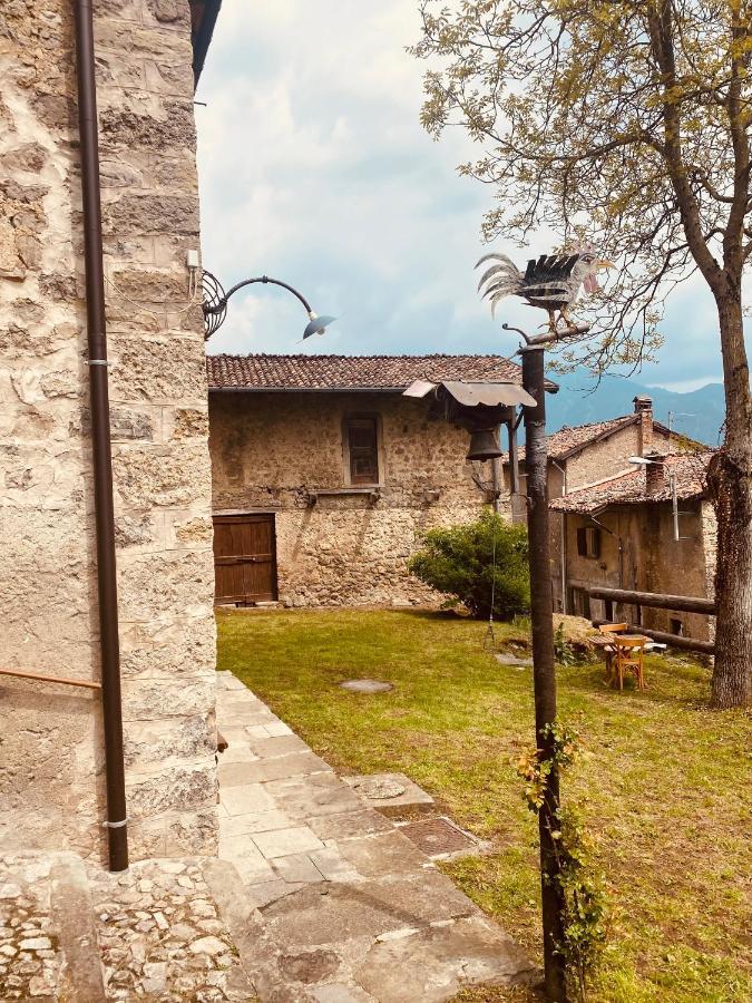 Dossena Dimora Storica Al Lac Conte Tomaselli Villa Madonna della Costa Exterior photo