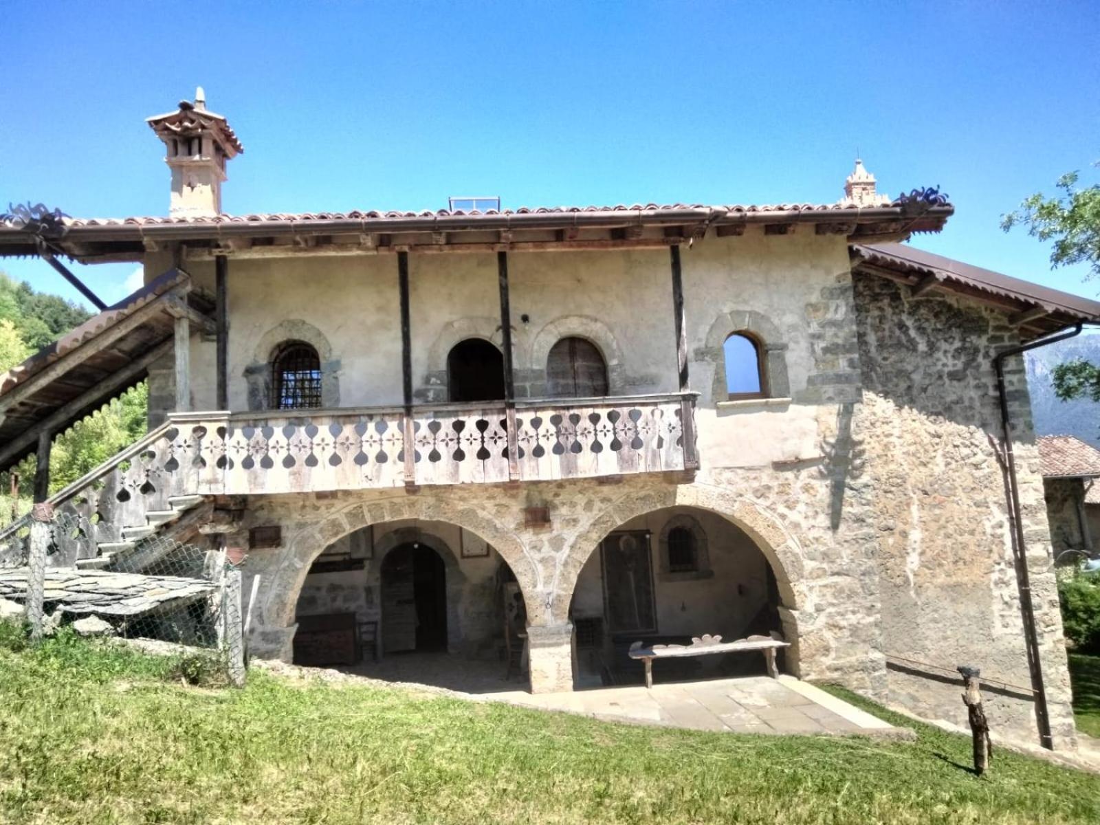 Dossena Dimora Storica Al Lac Conte Tomaselli Villa Madonna della Costa Exterior photo